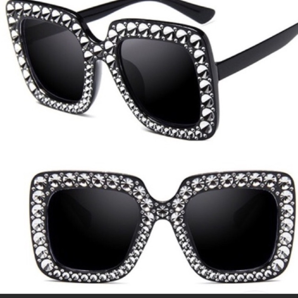 BLACK BLING SUNGLASSES